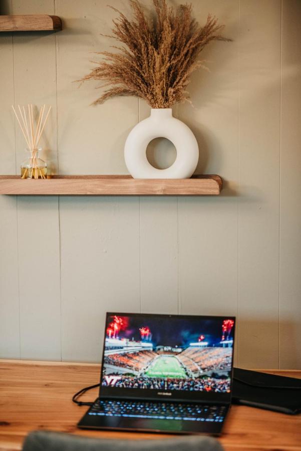 Mount Tabor Ranch Near Vt - King Bed/Fast Wi-Fi Villa แบล็กส์เบิร์ก ภายนอก รูปภาพ